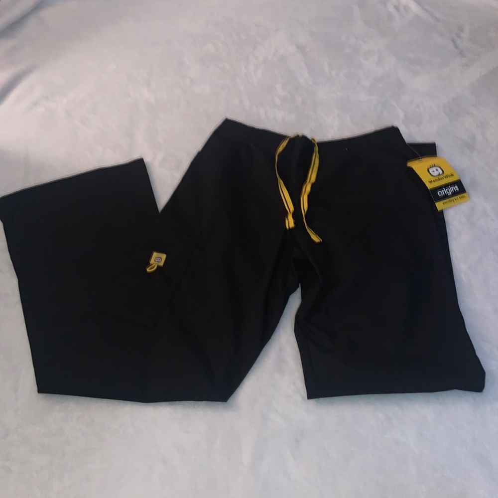 Black scrub pants